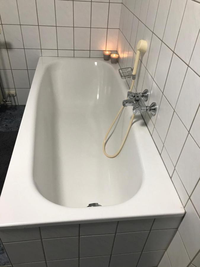 Zum Burgblick Apartment Bagian luar foto