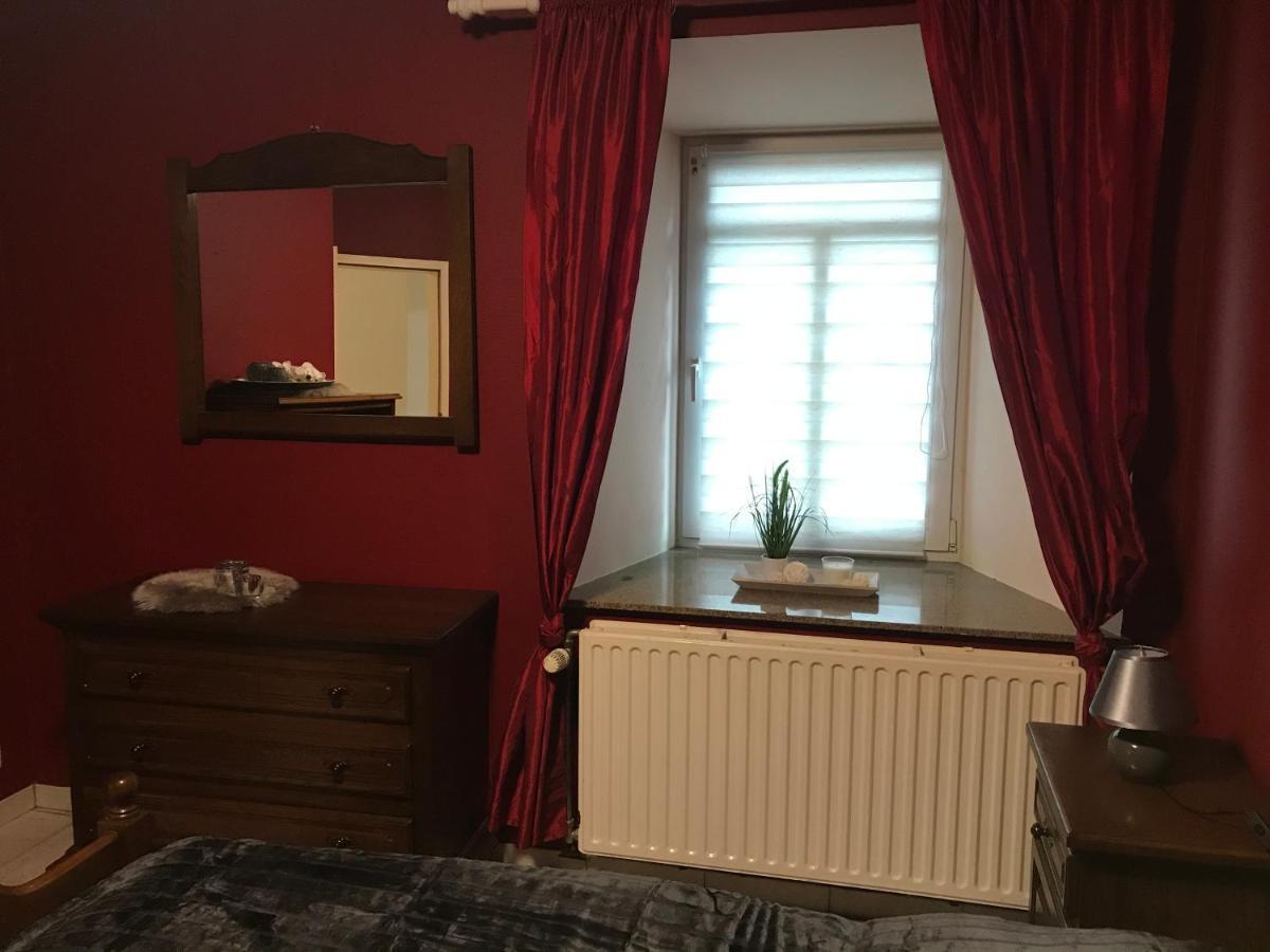 Zum Burgblick Apartment Bagian luar foto