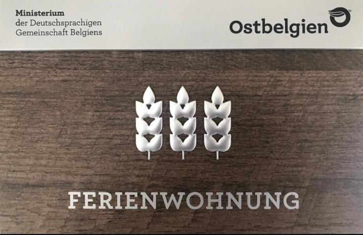 Zum Burgblick Apartment Bagian luar foto